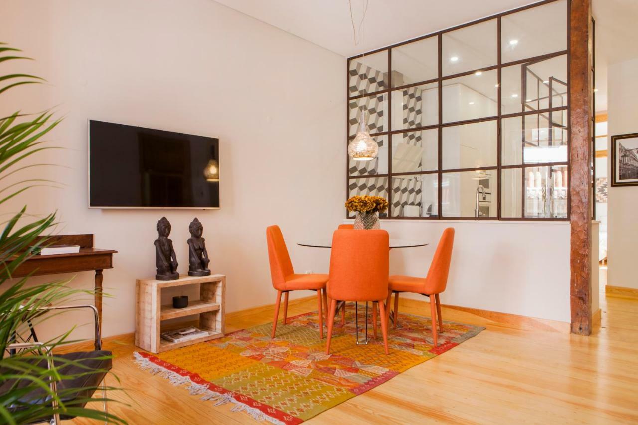 Lejlighed Charming Flat With Balconies Chiado District 2 Bedrooms & Ac 19th Century Building Lisboa